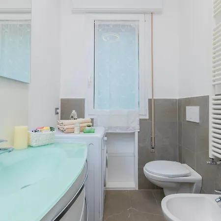 Sweet Apartment
